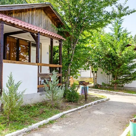 منزل ريفي Silitur *